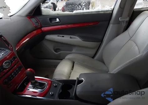 2010 Infiniti G37 Journey из США, поврежденный, VIN JN1CV6AP1AM402751